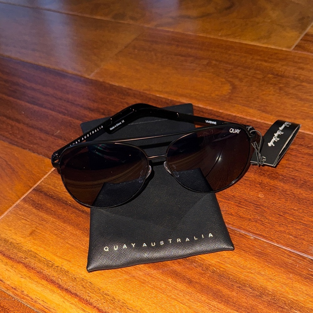 Quay Australia Black Aviator Sunglasses